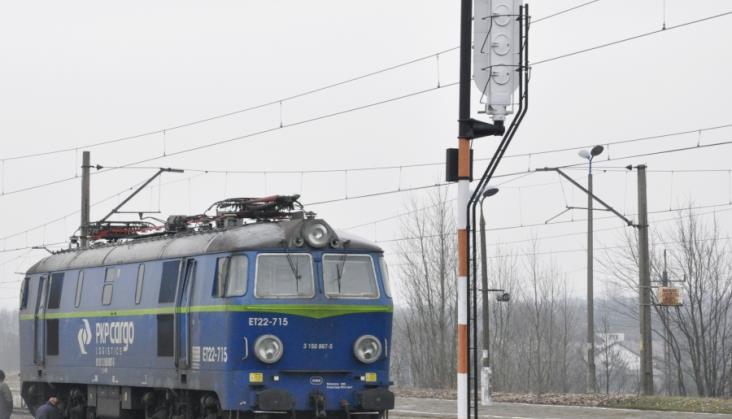 Dwa pociągi na jednym torze w Podstolicach. Reaguje prezes UTK