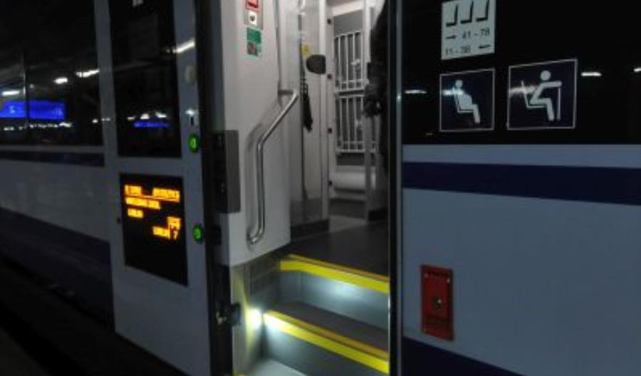Pierwszy Dart wyjechał w dziewiczy kurs z pasażerami (zdjęcia, relacja z przejazdu)