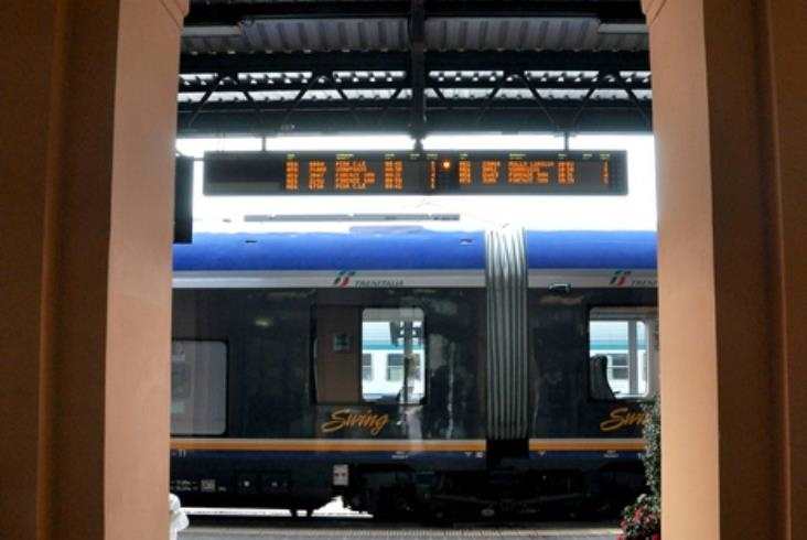 Pociągi Pesy dla Trenitalii już wożą pasażerów (zdjęcia)