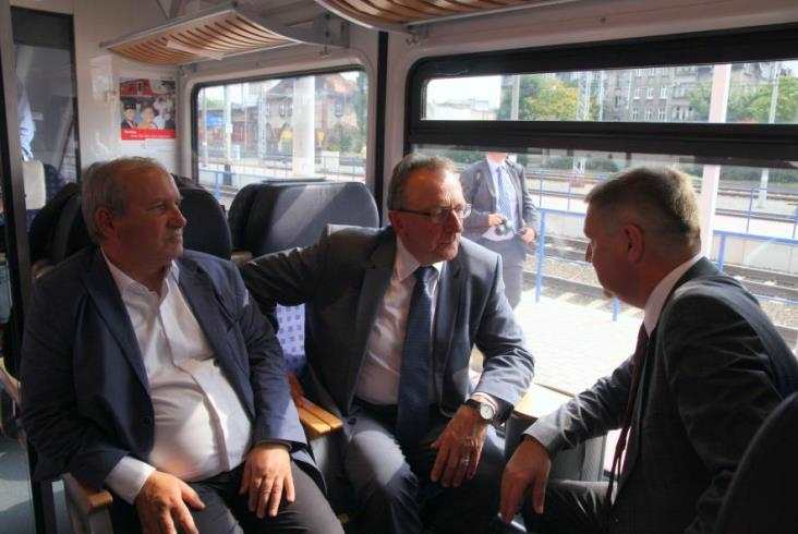 Ruszył Regioekspers do Frankfurtu [zdjęcia]