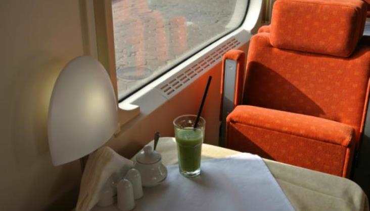 WARS rozpoczyna rekrutację do Express InterCity Premium