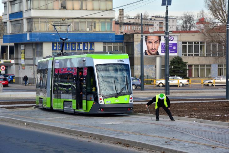 Olsztyński tramwaj po raz pierwszy z pasażerami Olsztyński tramwaj po raz pierwszy z pasażerami