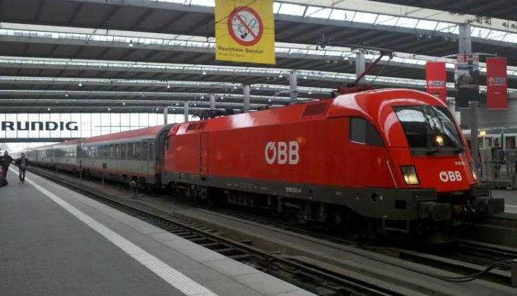 Nowy pociąg ÖBB i Austrian Airlines