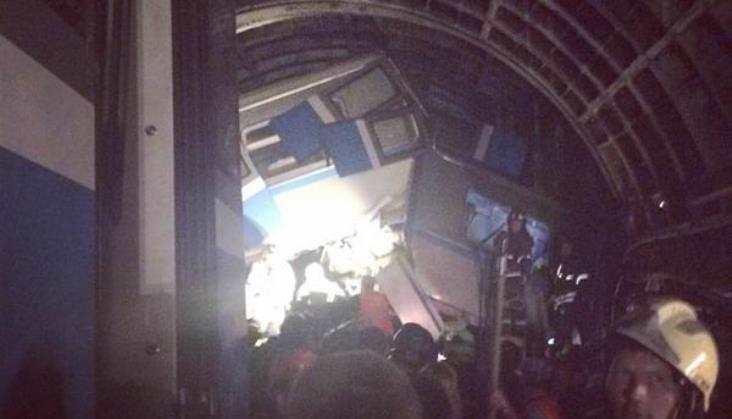 Moskwa: Wykoleiły się wagony metra. Są ofiary śmiertelne [aktualizacja]