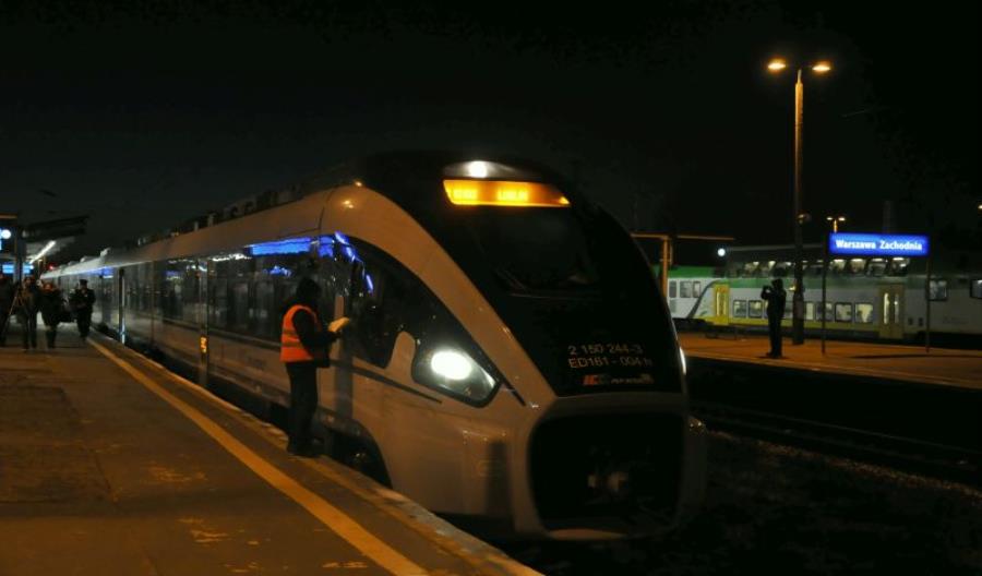 Pierwszy Dart wyjechał w dziewiczy kurs z pasażerami (zdjęcia, relacja z przejazdu)