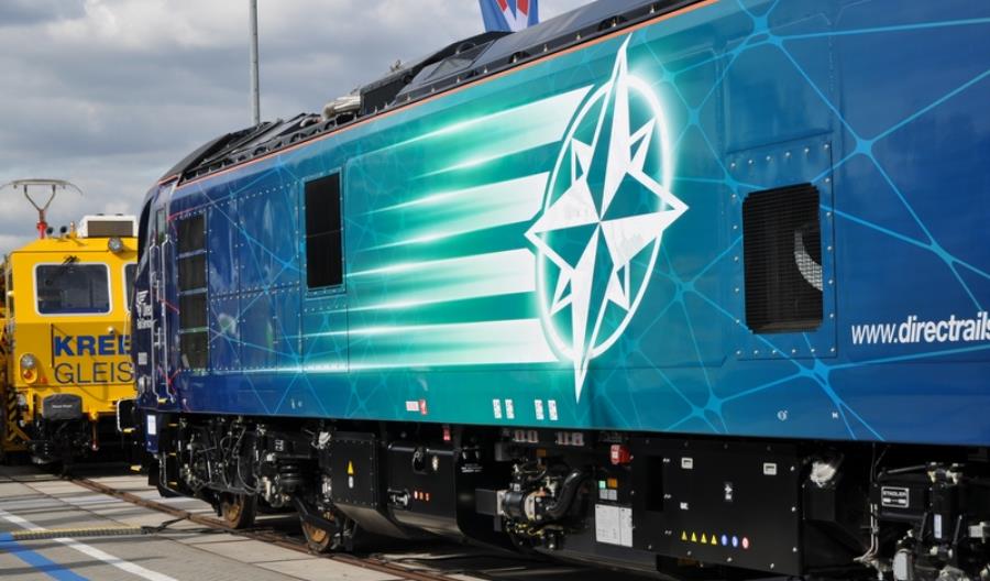 Stadler prezentuje nową elektryczno-spalinową lokomotywę Class 88 (zdjęcia)