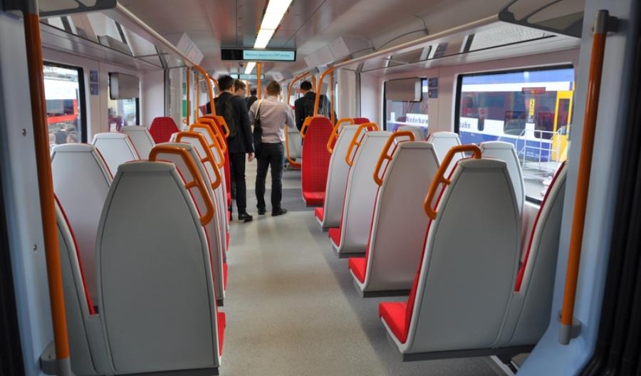 Siemens pokazuje ezt Class 707 dla South West Trains (zdjęcia)