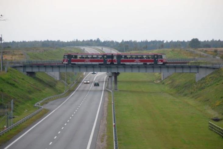 Pięć ofert na rewitalizację linii 405 Szczecinek – Słupsk – Ustka Pięć ofert na rewitalizację linii 405 Szczecinek – Słupsk – Ustka