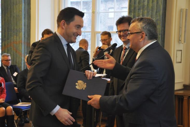 Andrzej Adamczyk: Rada Ekspertów przy PKP PLK będzie platformą dialogu (zdjęcia) Andrzej Adamczyk: Rada Ekspertów przy PKP PLK będzie platformą dialogu (zdjęcia)